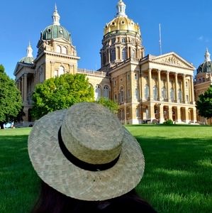 Wide Brim Boater HAT Straw Woven Summer Beach